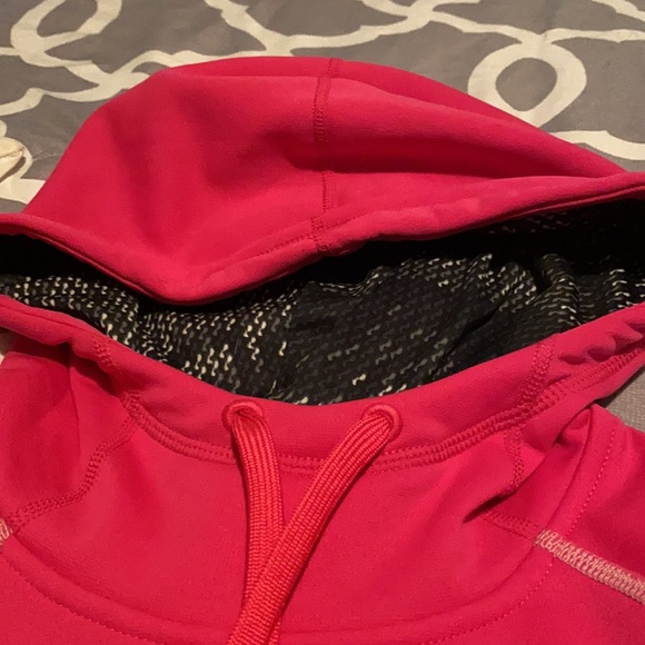 New without tags. Nike thermal hoodie. - Picture 2 of 3